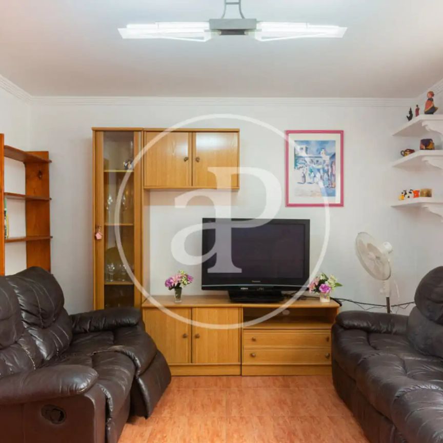 Piso de alquiler en Carrer del Teide, La Malva-rosa - Photo 1