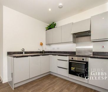 1 bedroom flat to rent - Photo 6