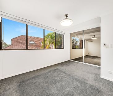 Updated Two Bedroom Split Level Townhouse - Photo 3