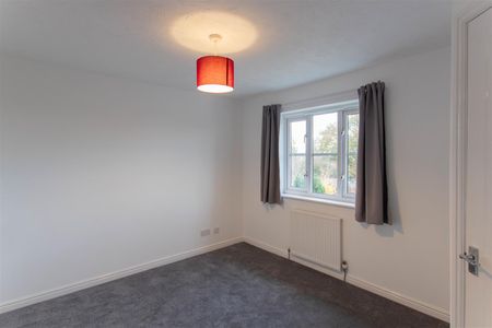 Lowry Close, Haverhill - Photo 4