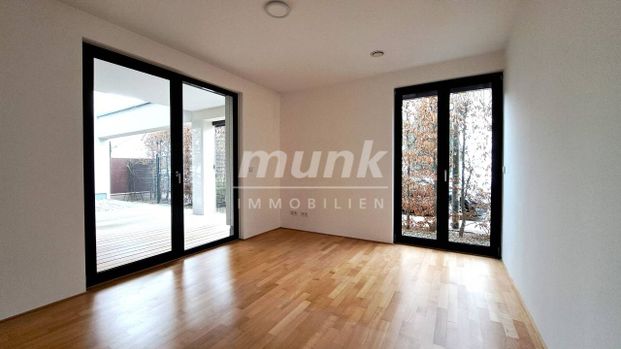 Attraktive Erdgeschosswohnung mit lichtdurchflutetem Wohnbereich - Photo 1