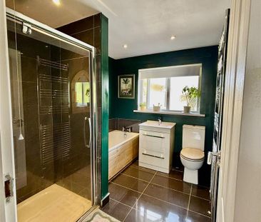 69 Moat Street, - Photo 2