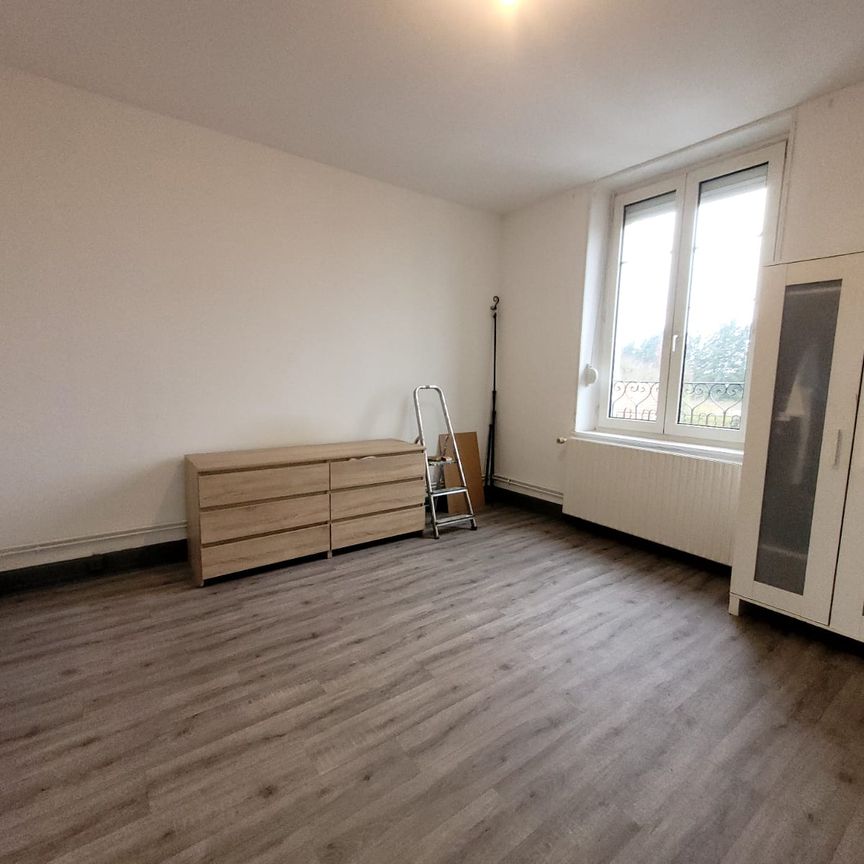 Location Appartement 3 pièces 75m² - Photo 1