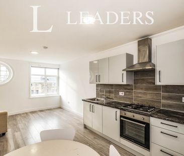 2 bedroom apartment to rent Broadway Mansions, Brighton Road, Worth... - Photo 4