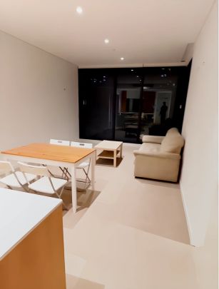 21 Dunkerley Pl, Sydney - Photo 1