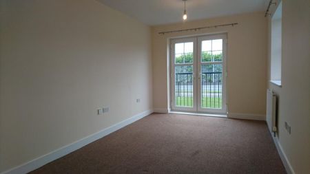 2 bedroom apartment to rent - Photo 2