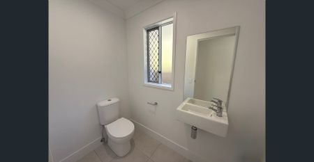 Brand New 4-Bedroom Home - Modern Living & Quiet Surroundings! - Photo 5