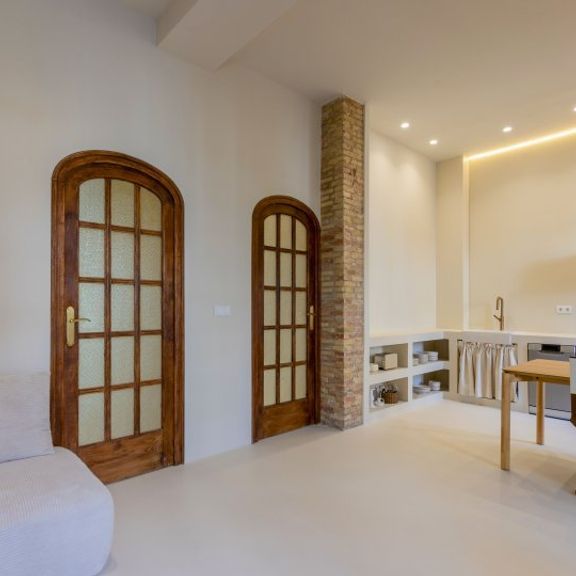 2 room luxury Flat for rent in Valencia - Photo 1