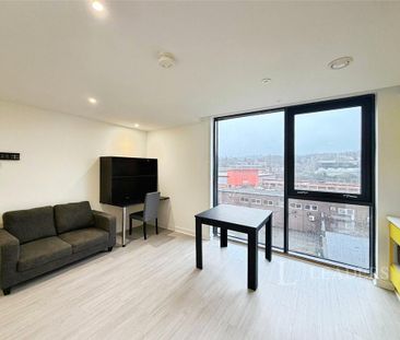 Studio to rent - Photo 5