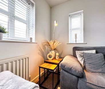 2 bedroom apartment to rent - Photo 2