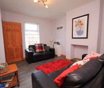 26 Parkgate Parade, Belfast, BT4 1ET - Photo 3