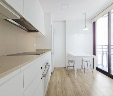 2 bedroom luxury Apartment for rent in Valencia, Spain - Photo 5