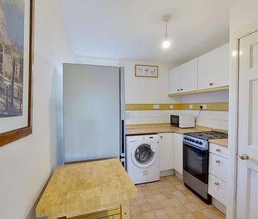 1 bedroom flat to rent - Photo 6