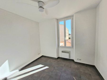 Location appartement 2 pièces 33.27 m² à Carqueiranne (83320) - Photo 5