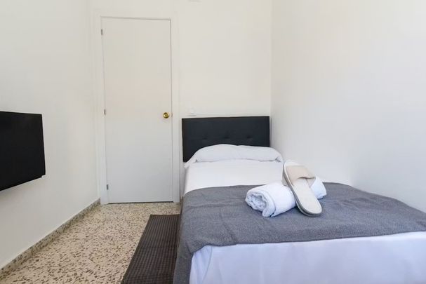 Calle Martínez Maldonado, Málaga, Andalusia 29007 - Photo 1