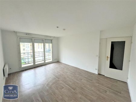 Location Appartement 3 pièces 55m² LILLE 59000 - Photo 2