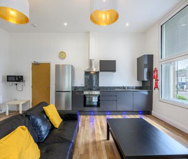 2 bedroom apartment to rent - Photo 3