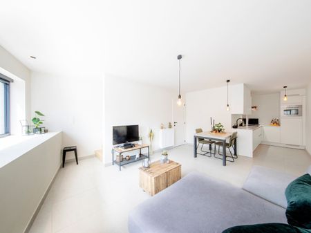 Ruim duplexappartement in het hartje van Berlare! - Photo 5