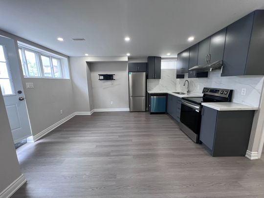 For Lease - 2449 Hibiscus Drive Unit# Basement, Pickering, Ontario - Photo 1