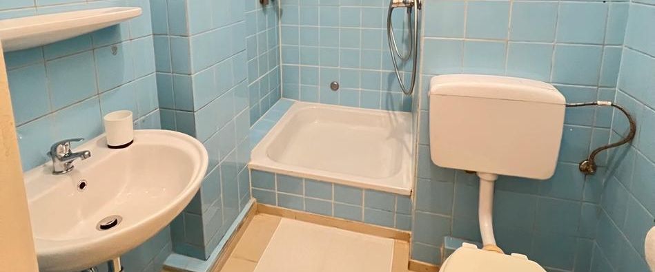 MÖBLIERTE 1 Zimmer Wohnung für Studenten,Azubis - Photo 1