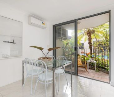Fully furnished apartment with pool views in Glebe - Photo 3