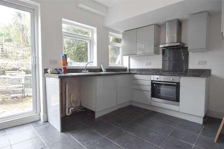 Sir Hiltons Road, Birmingham, West Midlands, B31 - Photo 5