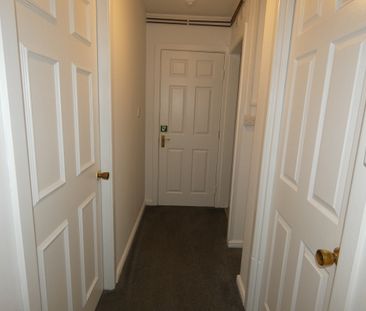 John Street flat 1 - Photo 5