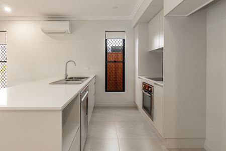 66 Havenside Drive, Garbutt QLD 4814 - House For Rent | Domain - Photo 3