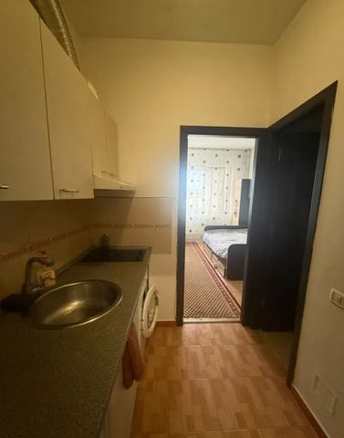 Garsoniera, Piata Nicolina - min de Podu Ros, Palas - Photo 2