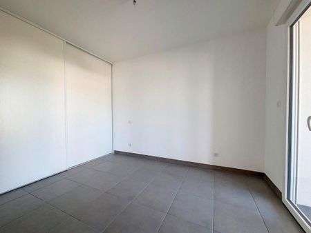 Location Appartement 3 pièces 67m² AJACCIO 20090 - Photo 4