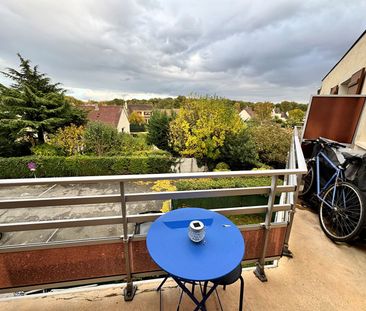 Studio à Ozoir La Ferrière de 29.7 m2 avec balcon - Photo 1