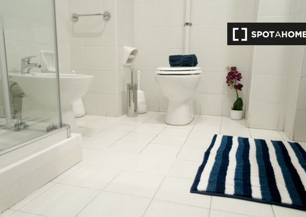 turin, Piedmont 10143