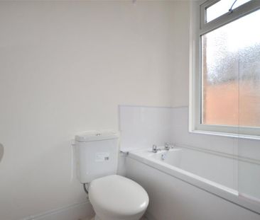 3 bedroom apartment to rent - Photo 3