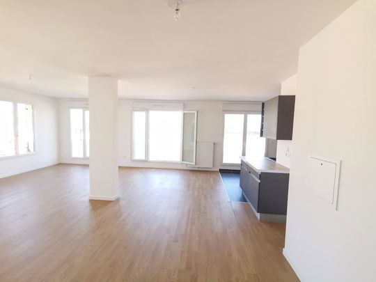Location Appartement 5 pièces 115m² - Photo 1