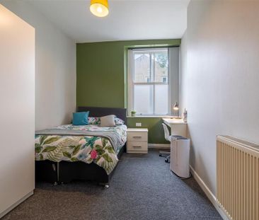 8 bedroom private hall to rent - Photo 4