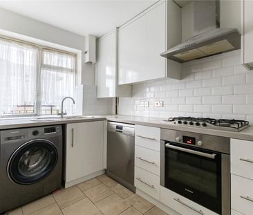 Walnut Tree Road, Brentford, TW8 flat to rent - Photo 3