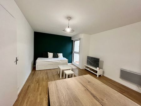 Location Appartement 1 pièce 27m² - Photo 3