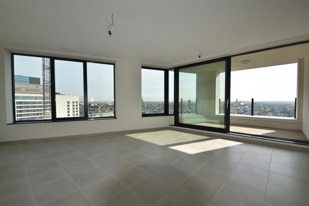 Appartement te huur - Photo 1