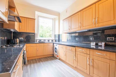 0007L - Leith Walk, Edinburgh, EH6 8SA - Photo 2