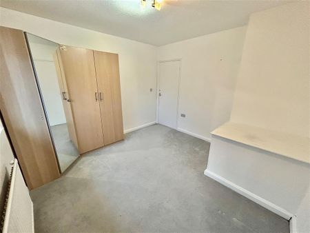 Whitwell Close - Photo 2