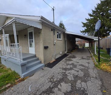 For Lease - 257 Browndale Crescent Unit# Main, Richmond Hill, Ontario - Photo 1