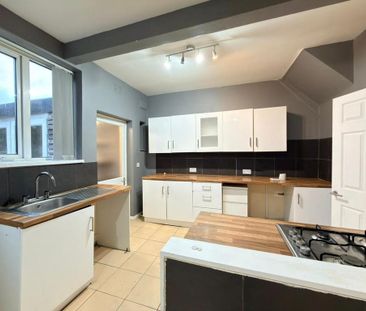 3 bedroom townhouse to rent - Photo 6