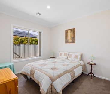 Relaxed Living In A Quiet Thurgoona Home - Photo 4