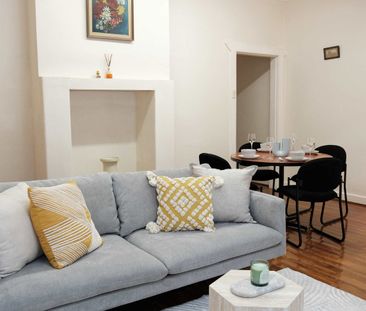 Special 2 bedroom units fully furniture - Photo 1