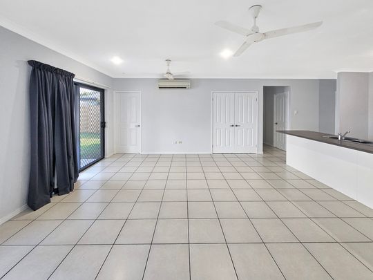 Modern Family Home in Quiet Gordonvale Location - Photo 1