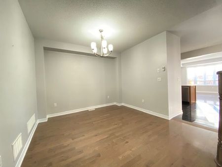 For Lease - 26 Cedarcrest Street, Caledon, Ontario - Photo 5