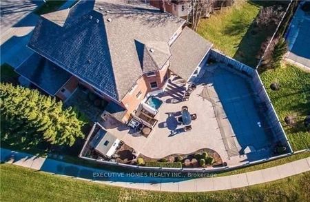 For Lease - 2 Renwick Road, Clarington, Ontario - Photo 5