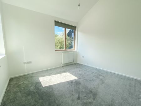 Flint Lane, CM17, Harlow - Photo 3