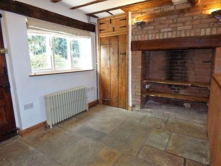 Church Walk, Wellesbourne, CV35 - Photo 2