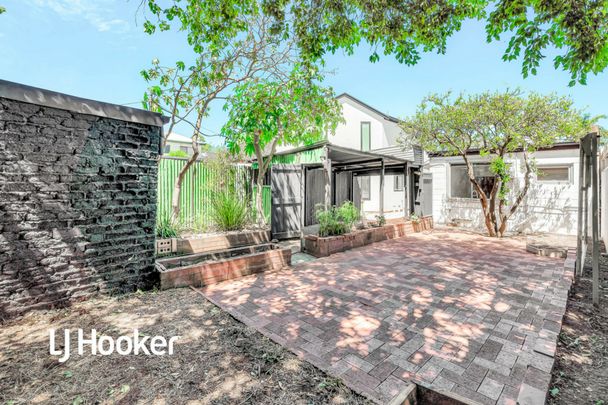 10 Birrell Street, Norwood SA, Belconnen - Photo 1